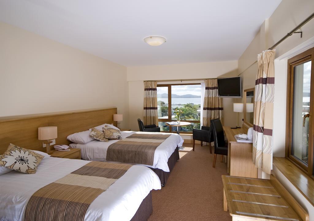 Beach Hotel & Restaurant Downings Δωμάτιο φωτογραφία